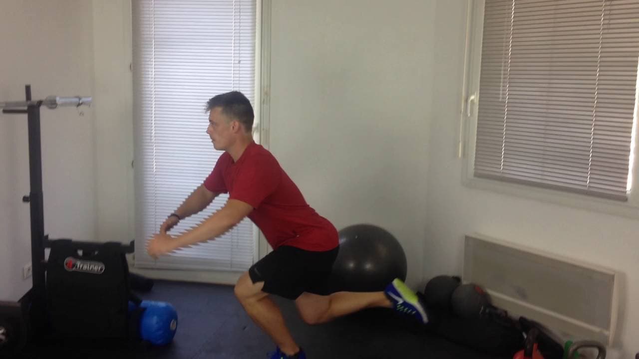 Améliorer votre gainage avec le passage de genoux à debout