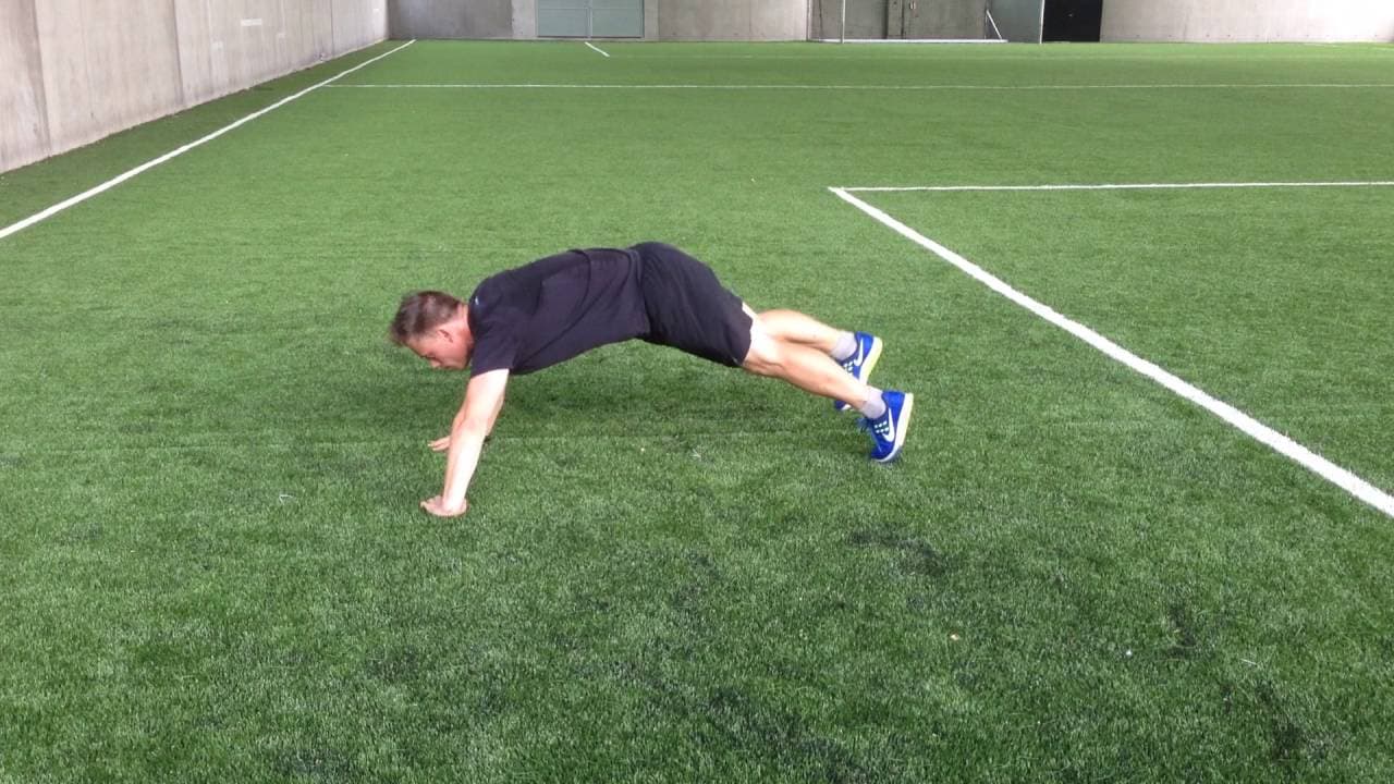 Optimisez votre gainage grâce à la quadrupédie