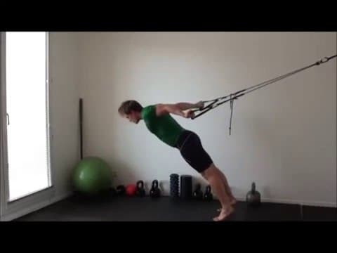 Améliorez votre mobilité des épaules avec des sangles de suspension