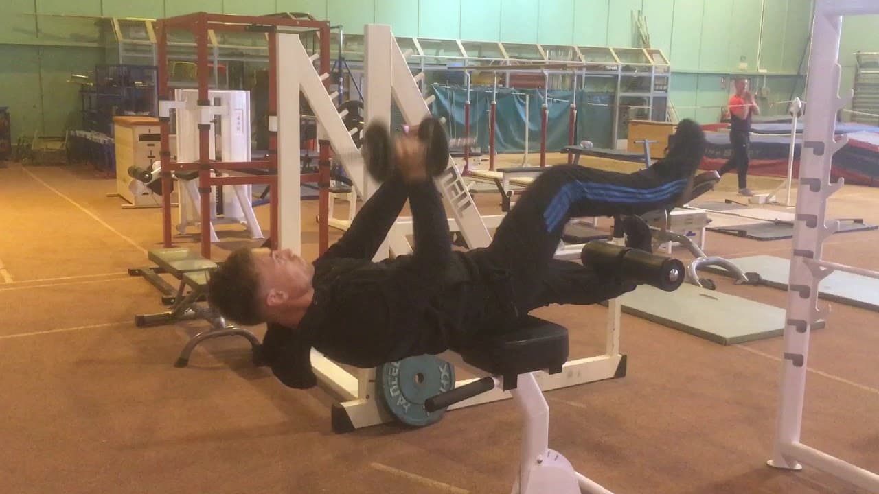 Optimisez votre gainage avec le banc lombaire